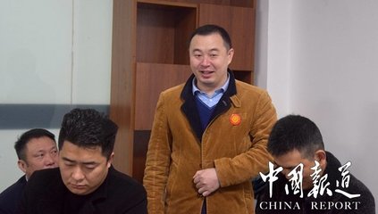 重庆吴氏文促会组团前往澳普利发门窗考察