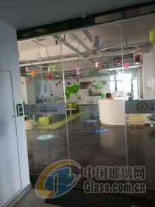 太原腾飞玻璃门窗厂：专业加工与销售室内外门窗
